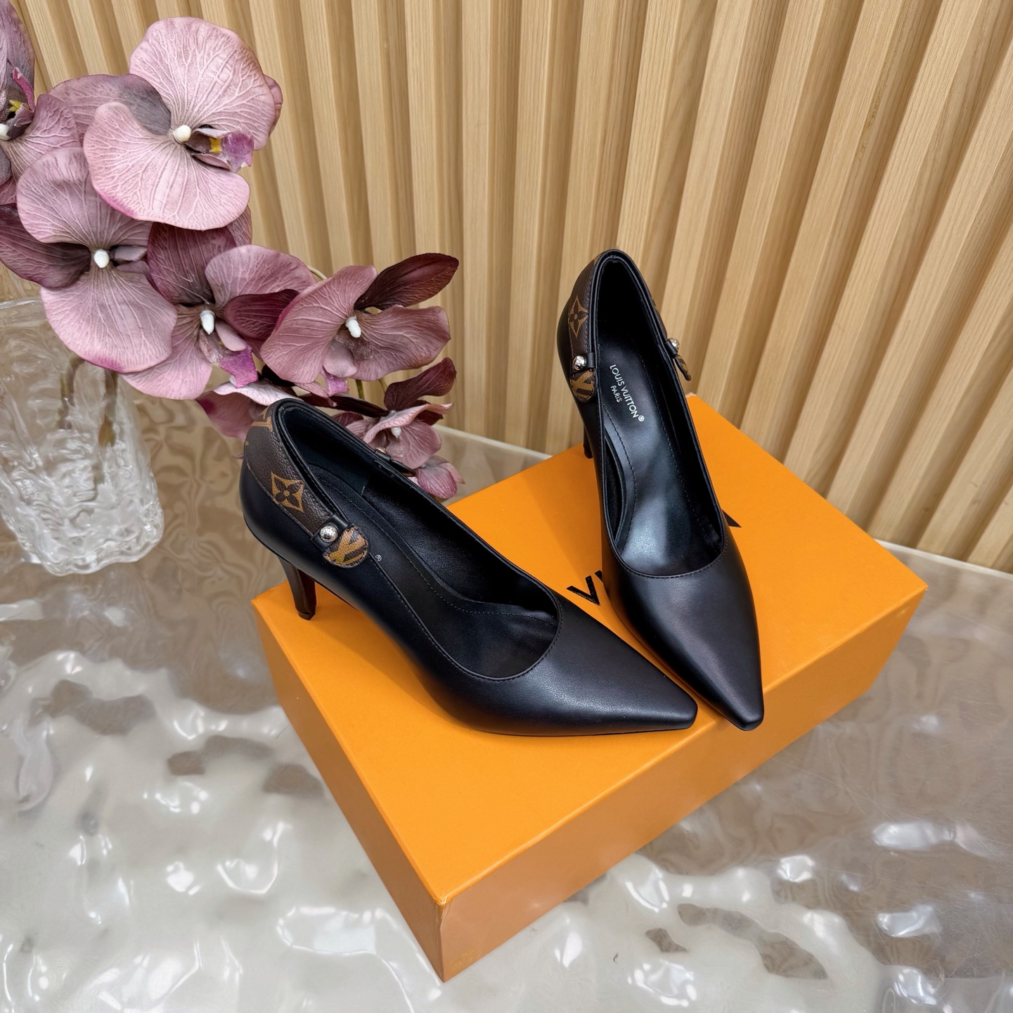 Women's high heels